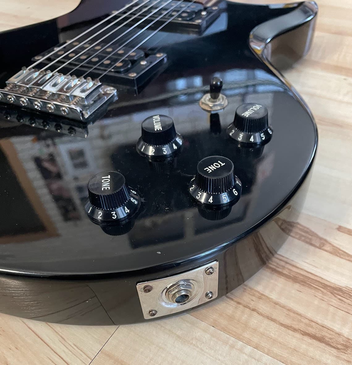 Электрогитара Washburn WI24 BK 3