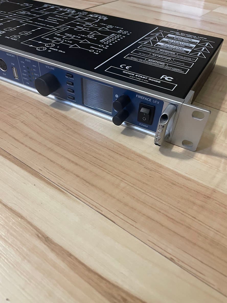 Звуковая USB карта RME Fireface UFX 4