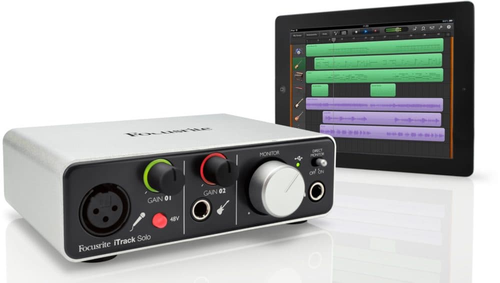 Аудіоінтерфейс Focusrite iTrack Solo (lightning cable)