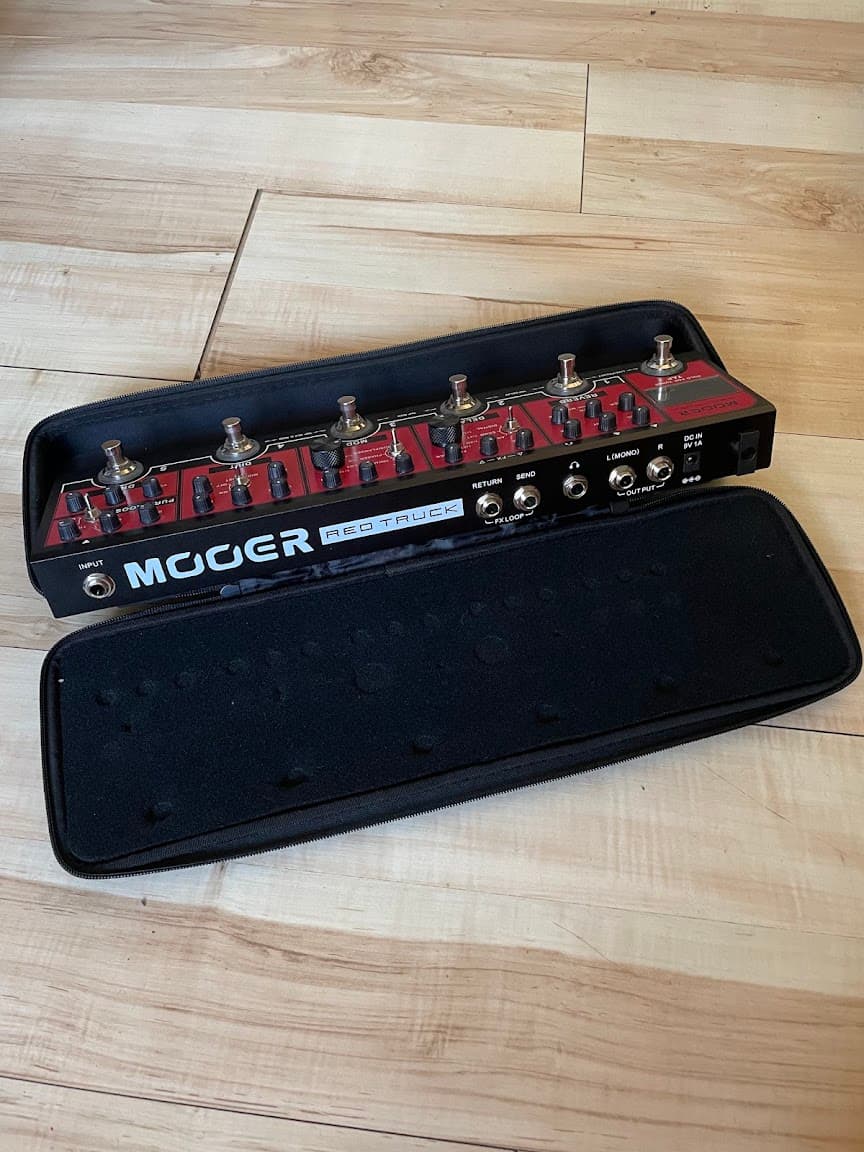 Гитарный процессор эффектов Mooer Red Truck 4