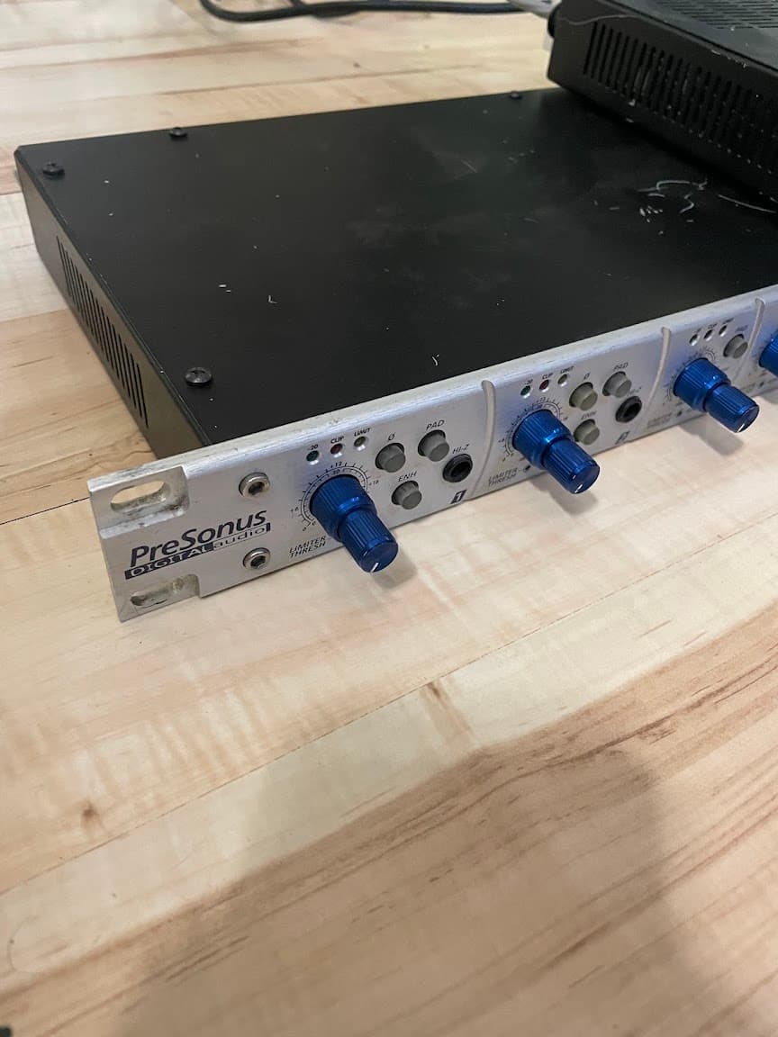 Предусилитель ADAT интерфейс Presonus Digimax 4
