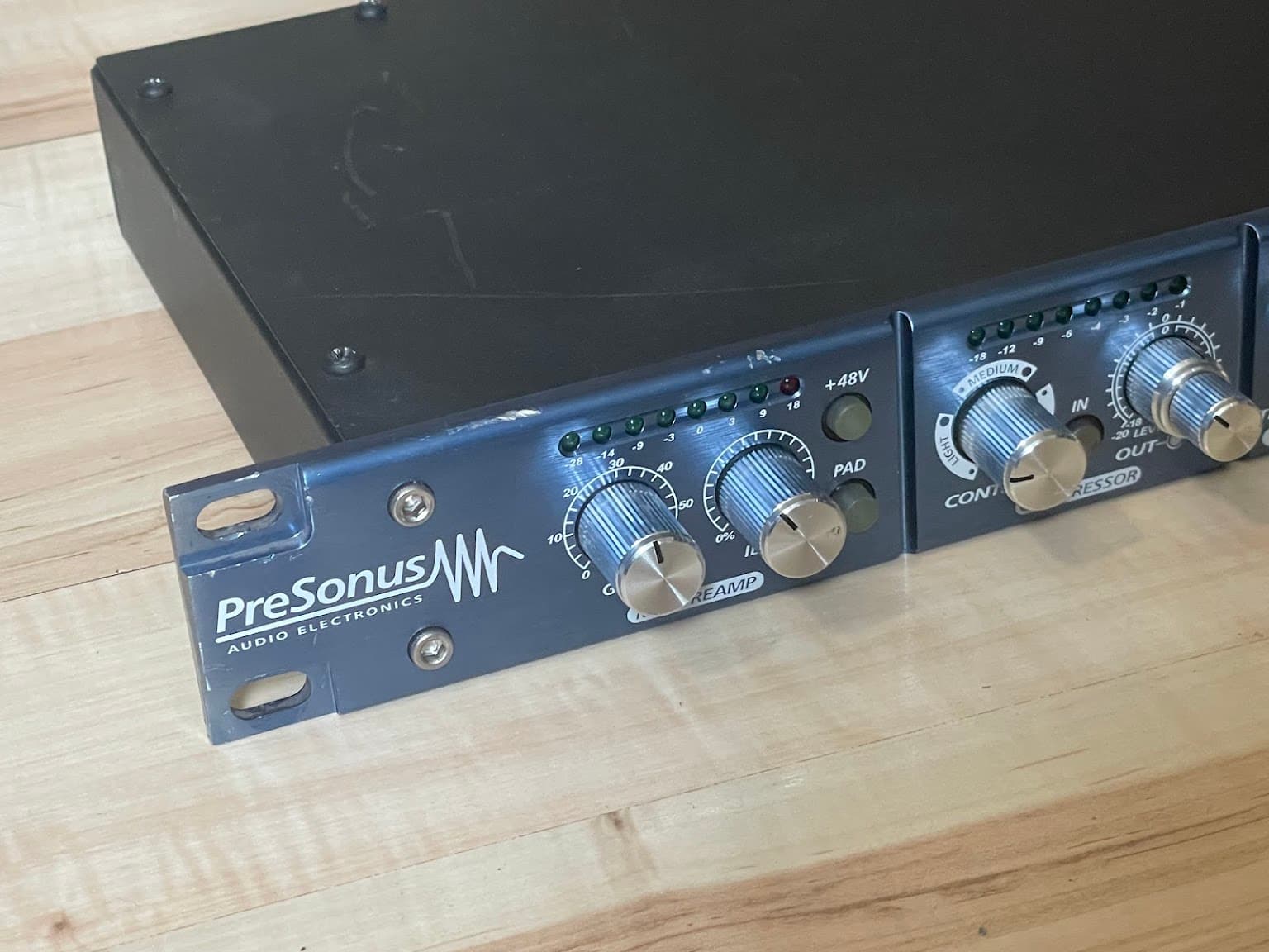 Предусилитель PreSonus VXP 4