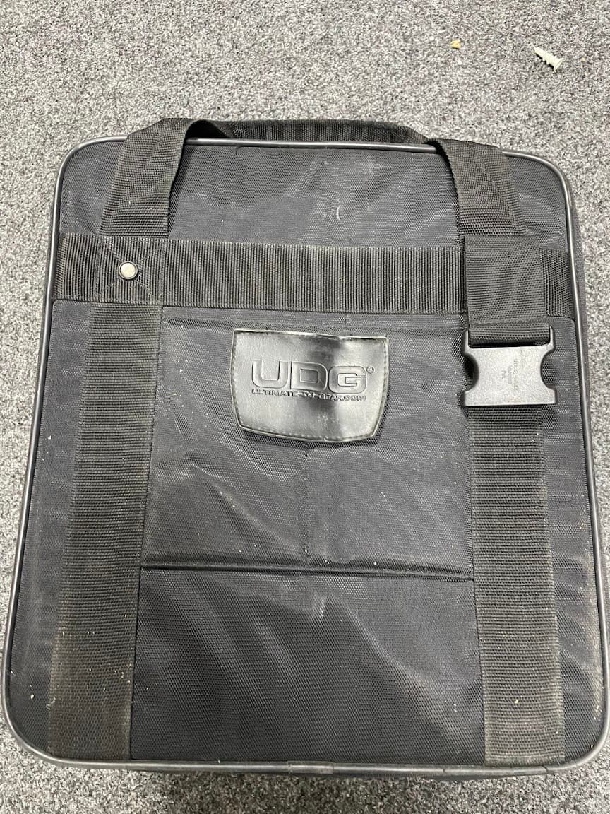 Сумка UDG Ultimate Pioneer CD Player/Mixer Bag Large 3