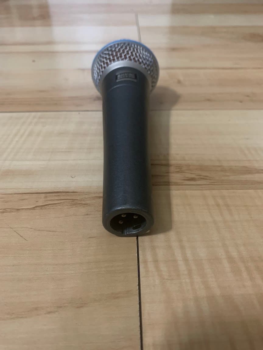 Микрофон вокальный Shure Beta 58 USA 3
