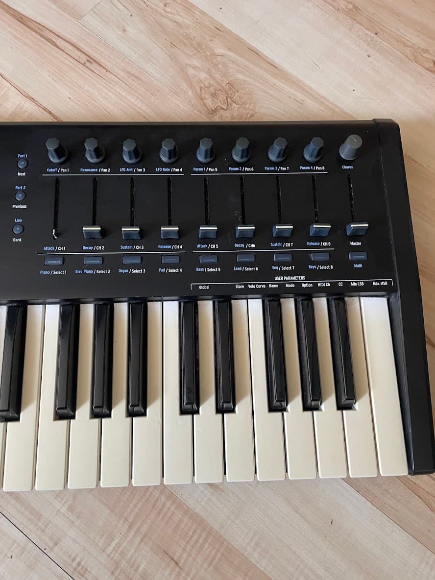 Midi-клавиатура Arturia KeyLab 61 MKII 11