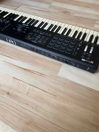 Midi-клавиатура Arturia KeyLab 61 MKII 7