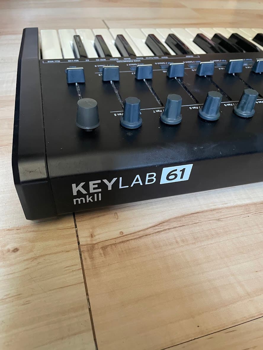 Midi-клавиатура Arturia KeyLab 61 MKII 4