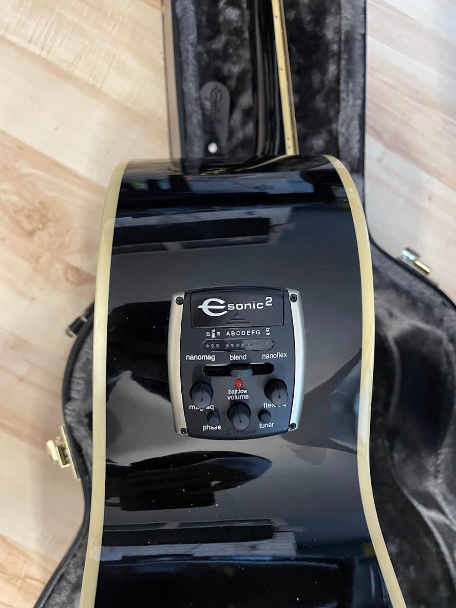 Електро-акустична гітара Epiphone EJ-200Ce Bk Gld 3