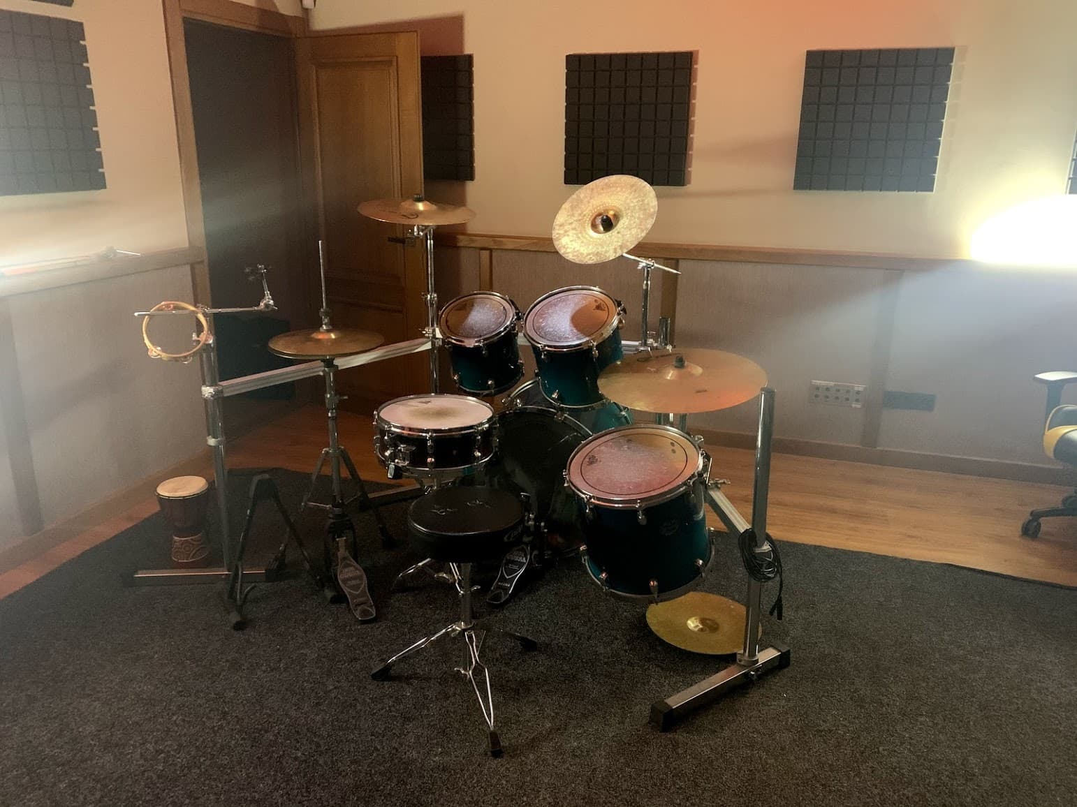 Ударна установка Tama Starclassic Maple