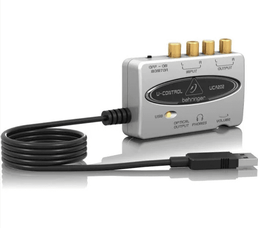 Компактний USB-аудіоінтерфейс Behringer UCA200